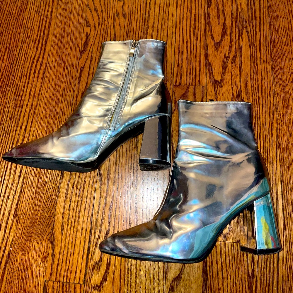 Y2k Silver Metallic Go-Go Pointed Toe Block Heel Zip Up Ankle Boots 7.5
